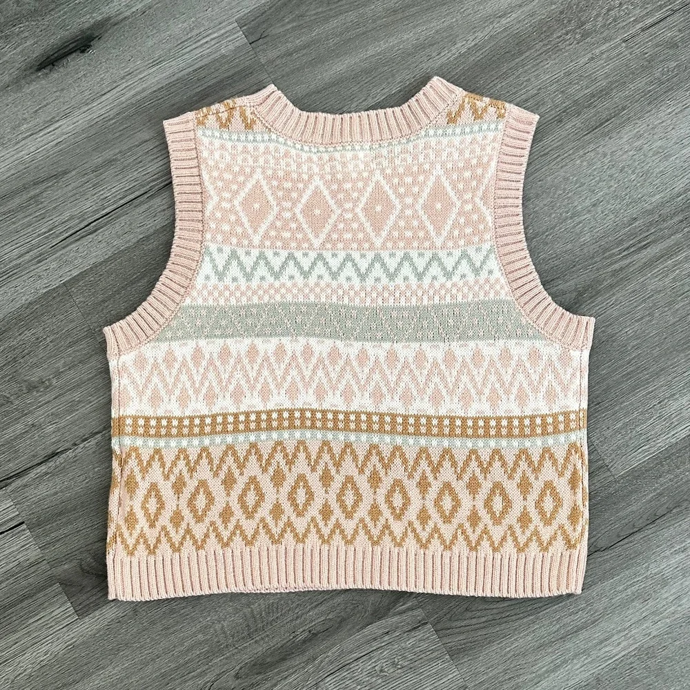 Hazel Moon Sweater Vest Knit Top Pink - Picture 3 of 10